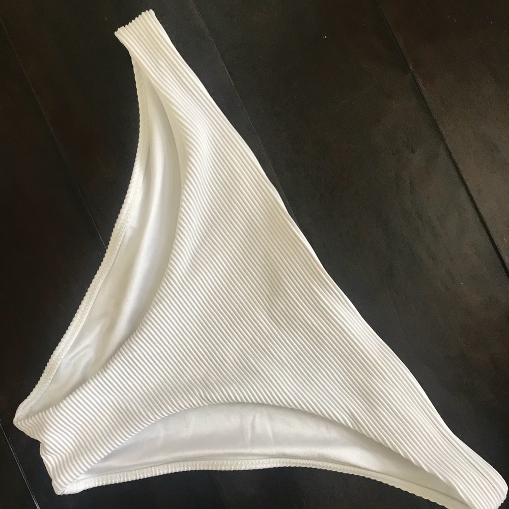Pac Sun bikini bottoms
